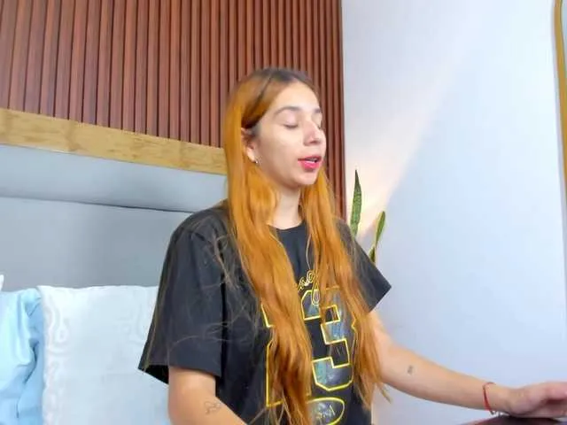 Live sex webcam photo for maroly-21 #292361227