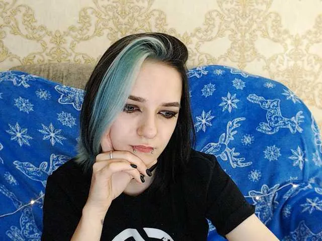 Live sex webcam photo for marry-m-e #272577845