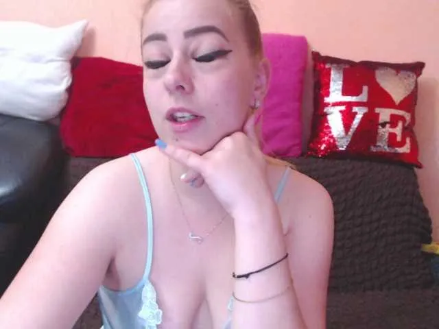 Live sex webcam photo for marrymiller #273241774
