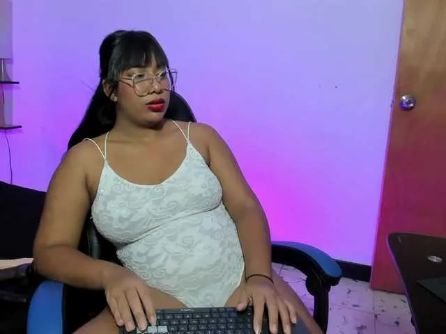 Live sex webcam photo for marsmith1 #291395605