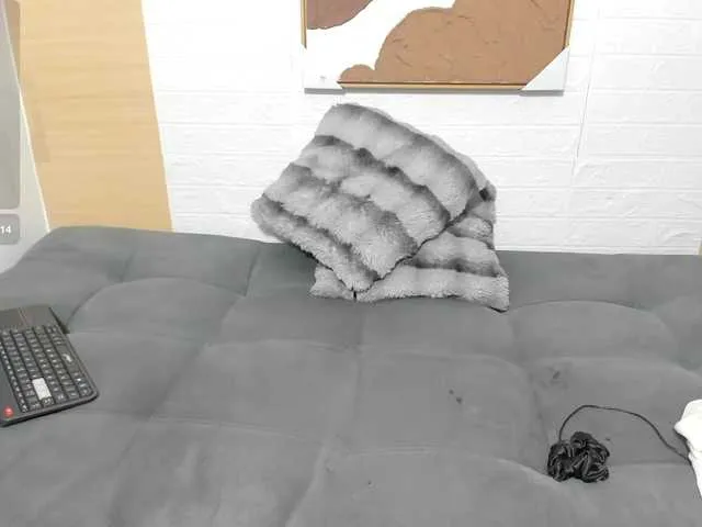 Live sex webcam photo for marsmith1 #291404110
