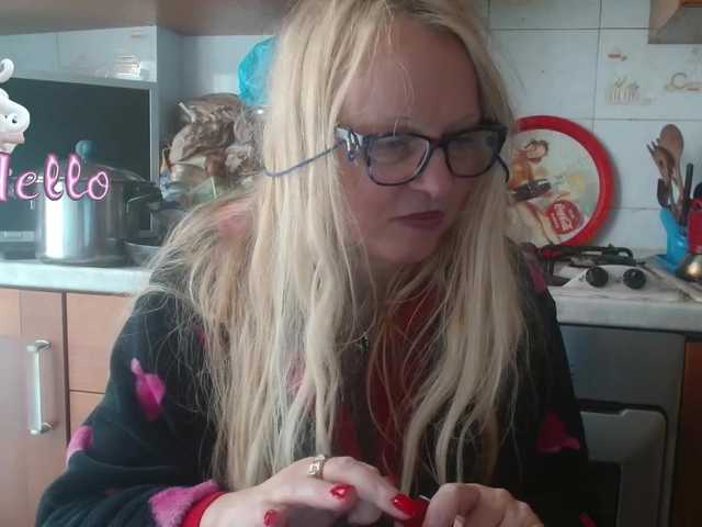 Live sex webcam photo for martachatte19 #277200878