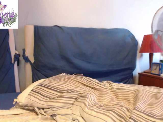 Live sex webcam photo for martachatte19 #291515858