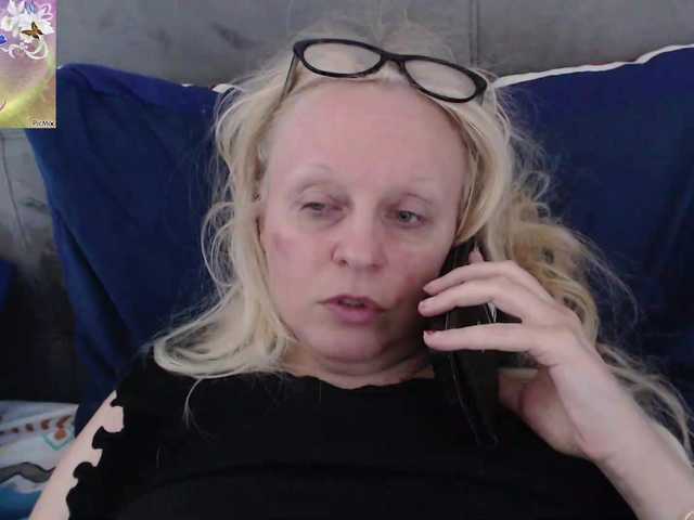 Live sex webcam photo for martachatte19 #291725341