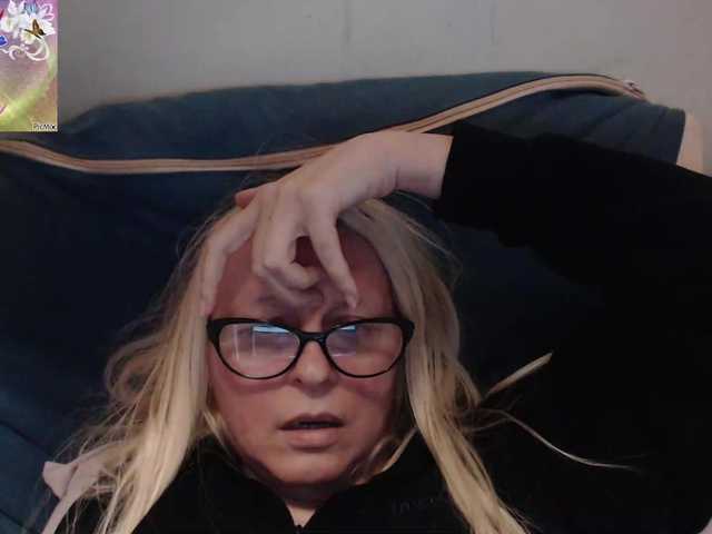 Live sex webcam photo for martachatte19 #292330635