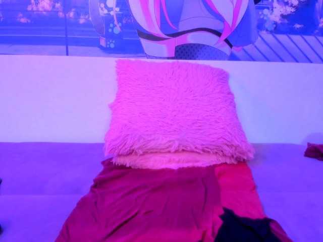 Live sex webcam photo for martha-maya #290926406