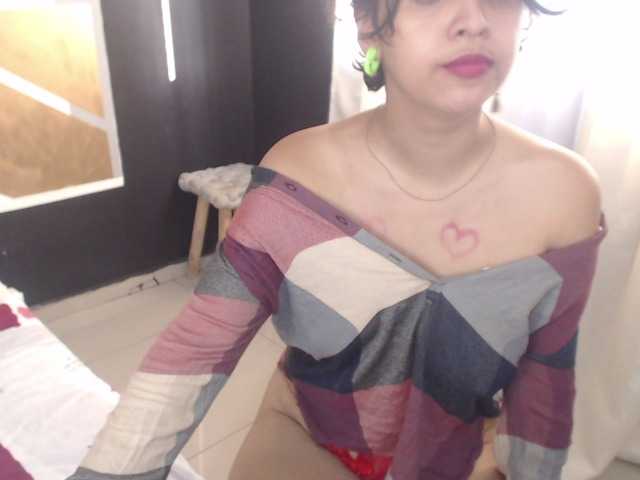 Live sex webcam photo for marthaplones #272697647