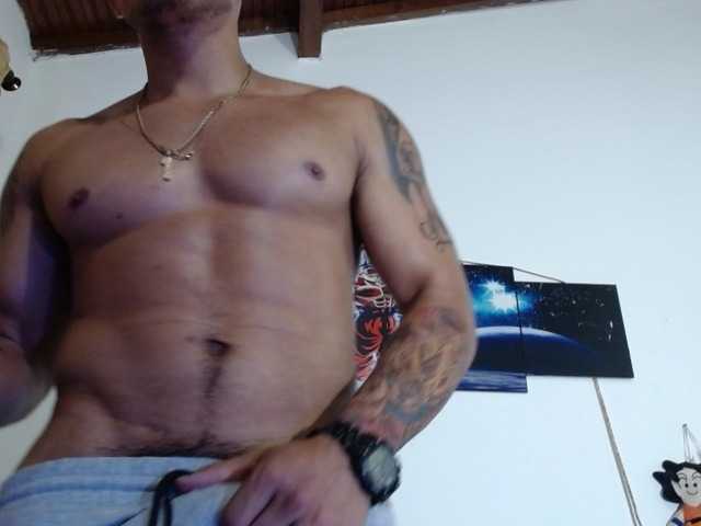 Live sex webcam photo for martin-halt #276180747