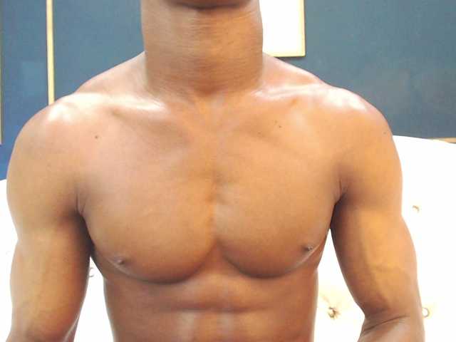 Live sex webcam photo for martin-killerx #275799563