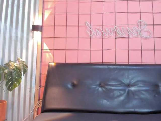 Live sex webcam photo for martin-killerx #291705622