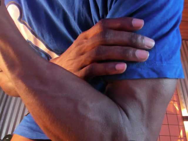 Live sex webcam photo for martin-killerx #291712340