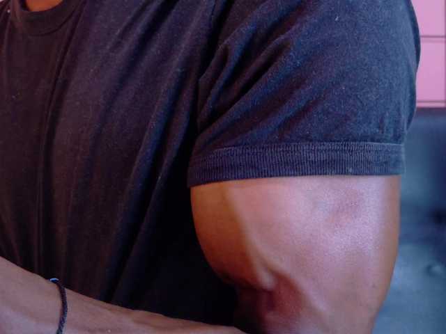 Live sex webcam photo for martin-killerx #291891028