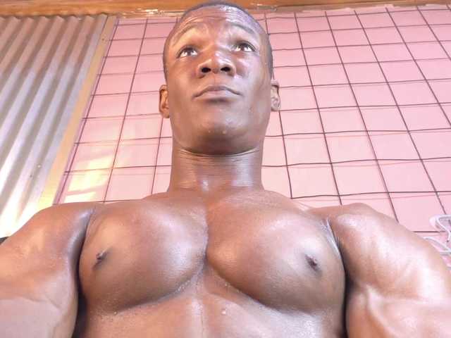 Live sex webcam photo for martin-killerx #292399828