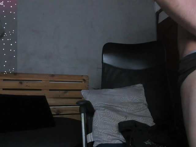 Live sex webcam photo for martin-killerx #292413849