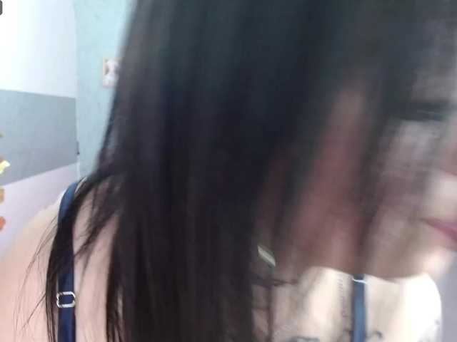 Live sex webcam photo for martina-tay #275549727