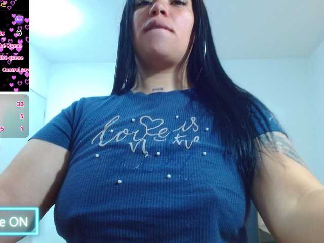 Live sex webcam photo for martina-tay #290811415