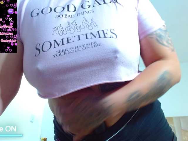 Live sex webcam photo for martina-tay #290866746