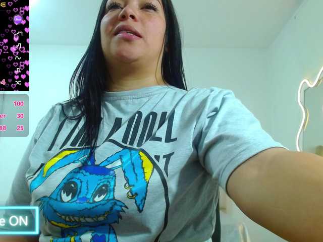 Live sex webcam photo for martina-tay #290907645