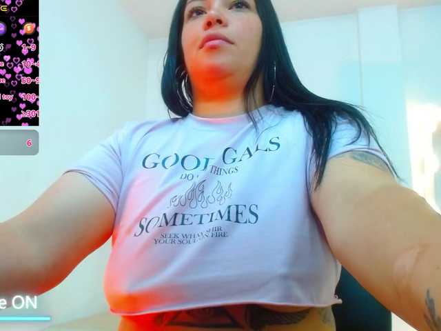 Live sex webcam photo for martina-tay #291075302