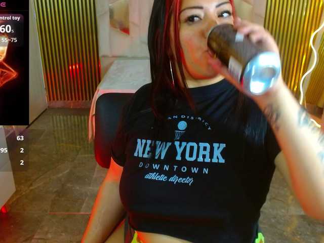 Live sex webcam photo for martina-tay #291764293