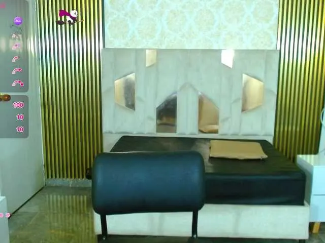 Live sex webcam photo for martina-tay #292093526