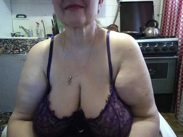 Live sex webcam photo for marusa0 #293323330