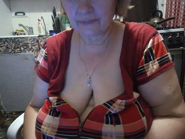 Live sex webcam photo for marusa0 #293757146