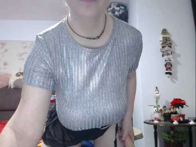 Live sex webcam photo for mary-x #272616071