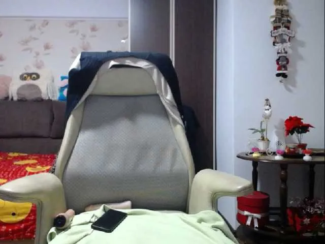 Live sex webcam photo for mary-x #273291457