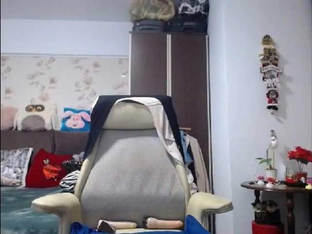 Live sex webcam photo for mary-x #273810134