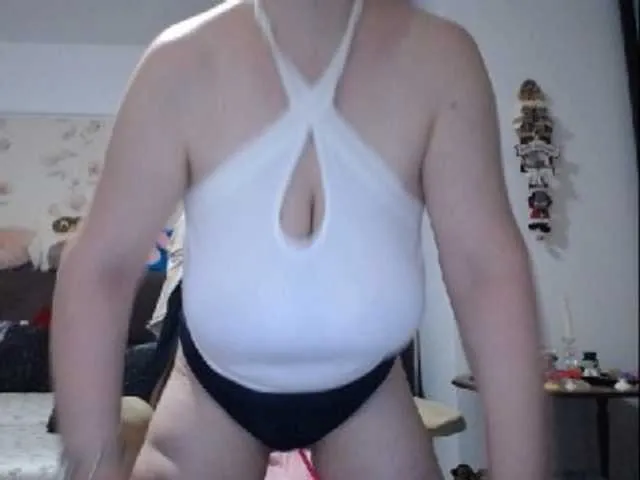 Live sex webcam photo for mary-x #275739459
