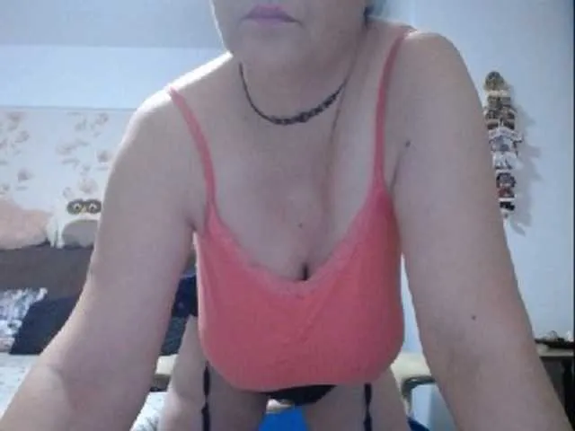 Live sex webcam photo for mary-x #276302825