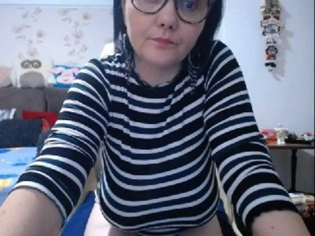 Live sex webcam photo for mary-x #276389636