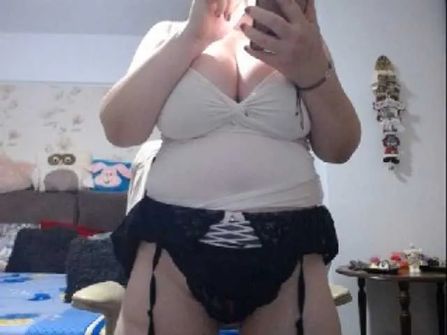 Live sex webcam photo for mary-x #276528037