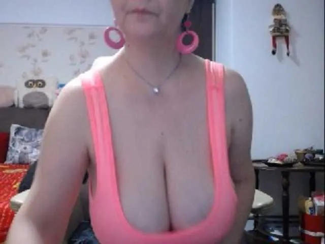 Live sex webcam photo for mary-x #277721550
