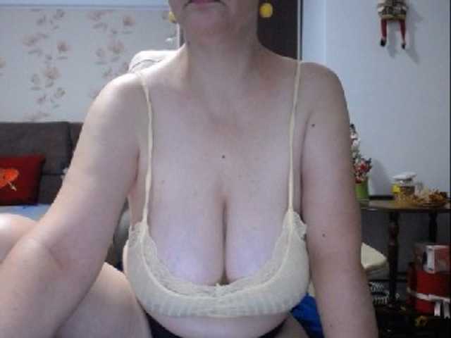 Live sex webcam photo for mary-x #289763356