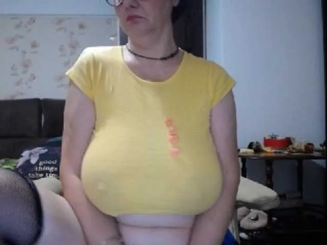 Live sex webcam photo for mary-x #291898667