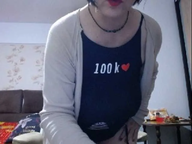 Live sex webcam photo for mary-x #292072609