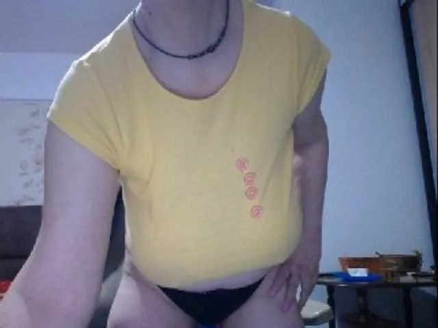 Live sex webcam photo for mary-x #293403876