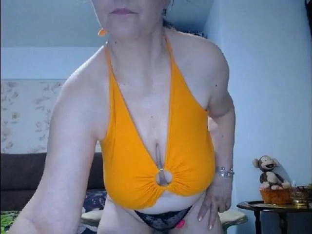 Live sex webcam photo for mary-x #293918665