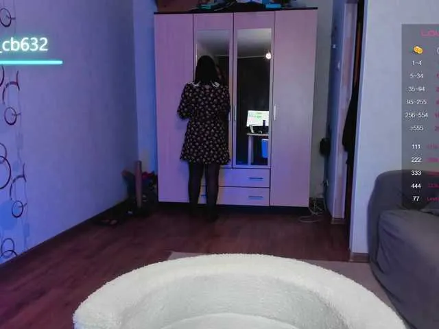 Live sex webcam photo for marycb632 #277577752