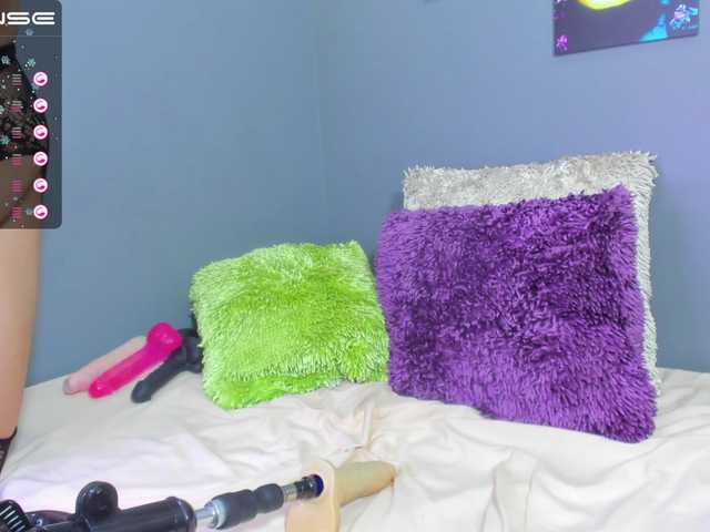 Live sex webcam photo for marylin-sweet #272233489