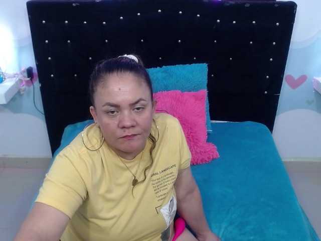 Live sex webcam photo for master-mommy #276837787