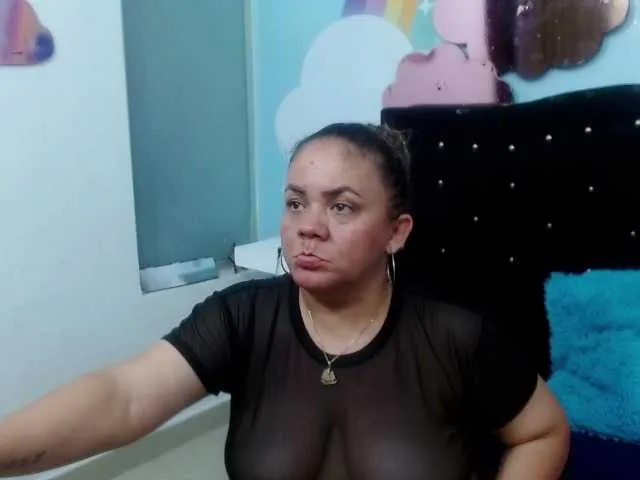 Live sex webcam photo for master-mommy #276872006