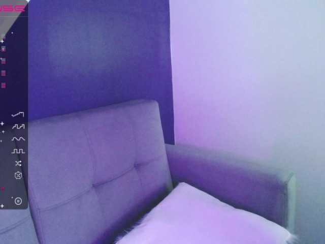 Live sex webcam photo for mathew-honey #275526303