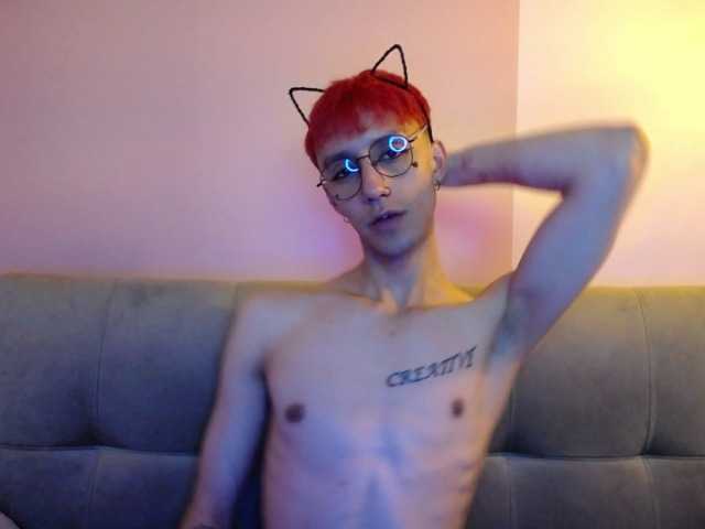 Live sex webcam photo for mathew-honey #275633616