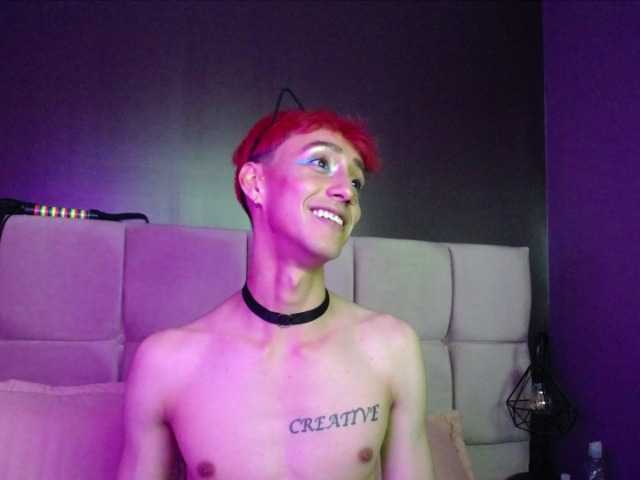 Live sex webcam photo for mathew-honey #275692421