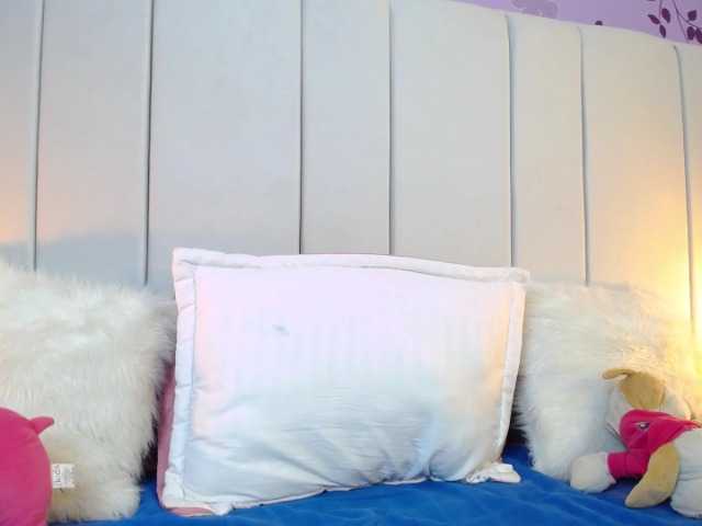 Live sex webcam photo for mathew-honey #276052097