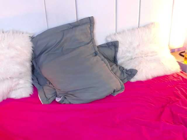 Live sex webcam photo for mathew-honey #276503200