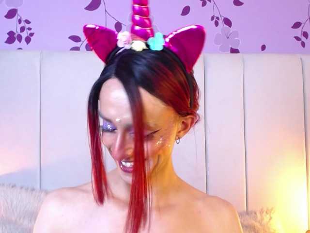 Live sex webcam photo for mathew-honey #276594550